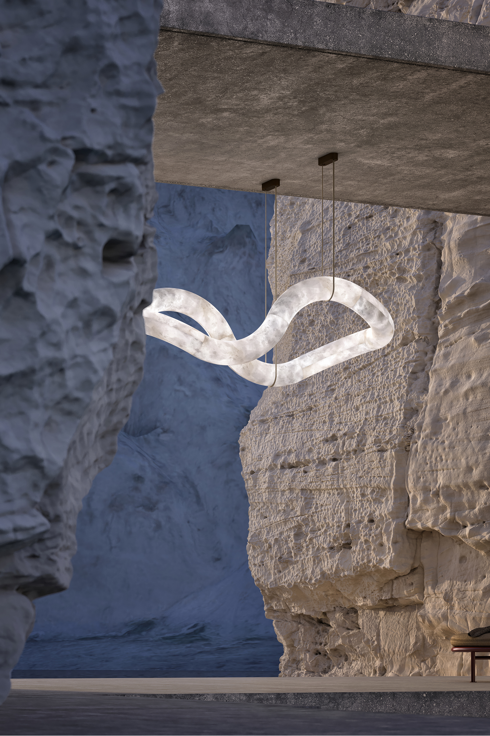 Suspension Infinity Vague en albâtre suspendue entre falaises blanches calcaires au bord de l'eau en plein jour